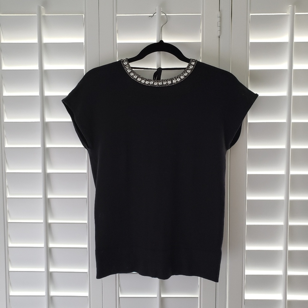 Backless Sweater Top - Picture 3 of 6
